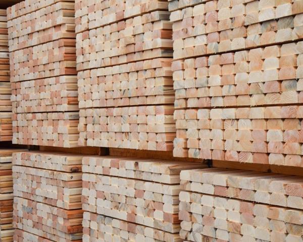 Nieuwe sorteerinstallatie voor gezaagd hout
