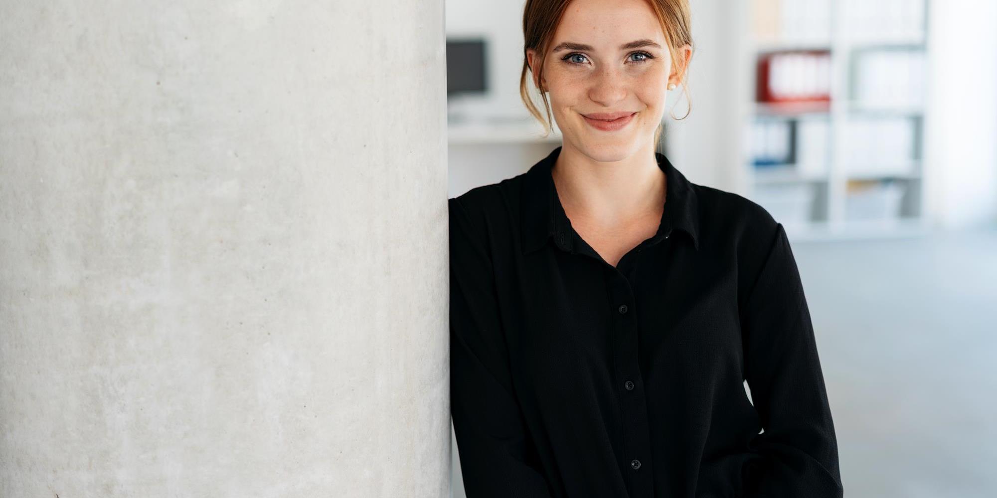 Employee for Reception & Administration